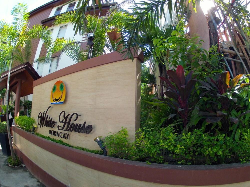 White House Beach Resort Boracay photo 2