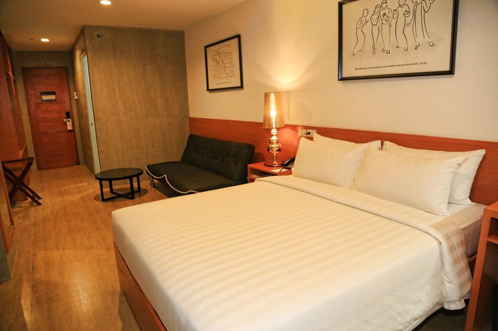Big Hotel photo 3