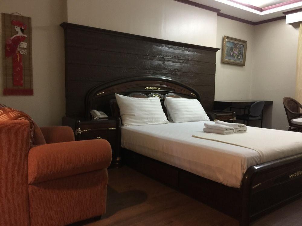 Cebu Hilltop Hotel photo 4