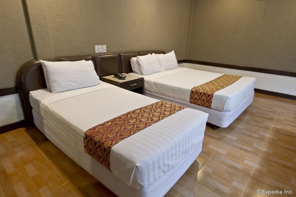 Holiday Spa Hotel photo 1