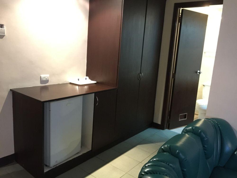 The Golden Peak Hotel & Suites powered by Cocotel photo 2