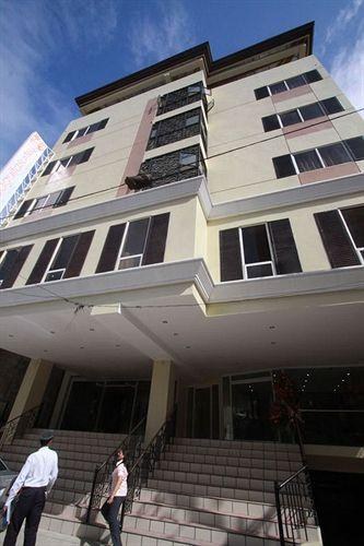 Sampaguita Suites Plaza Garcia photo 3