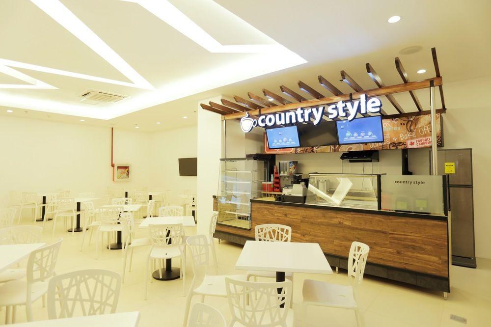 Go Hotels Timog photo 3