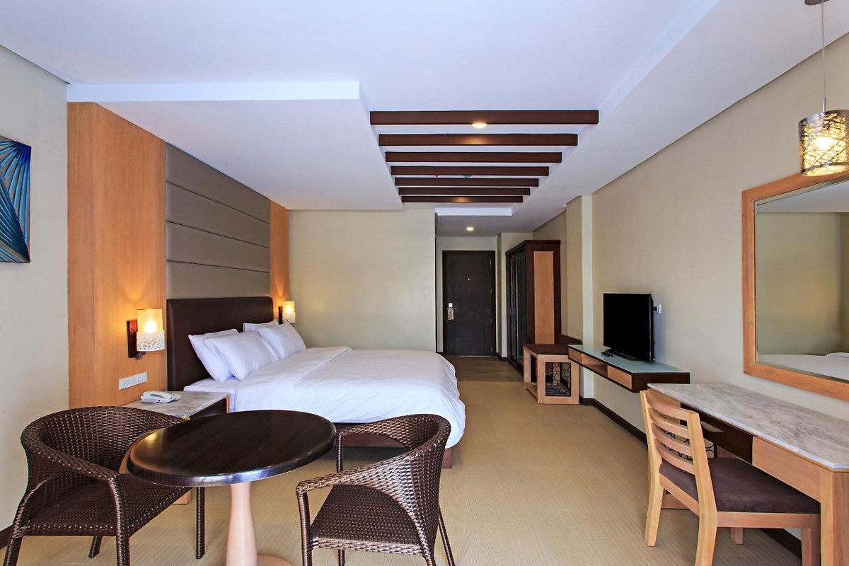 Cebu Westown Lagoon - South Wing photo 3
