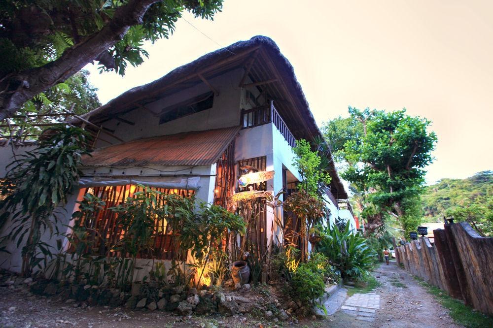 Hannah Hotel