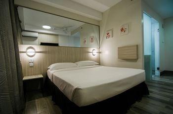 Travelite Express Hotel photo 1