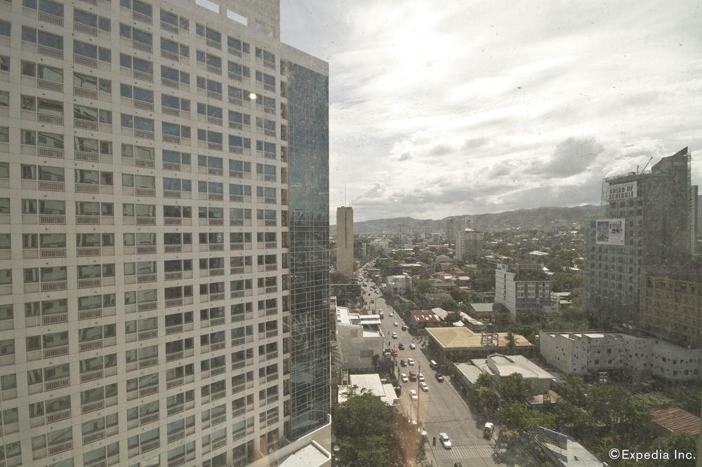 Mandarin Plaza Hotel photo 1