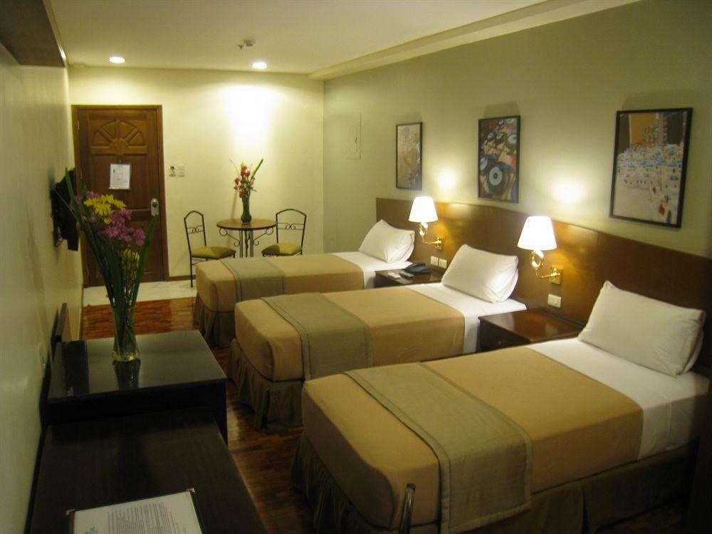 Fersal Hotel Kalayaan photo 1