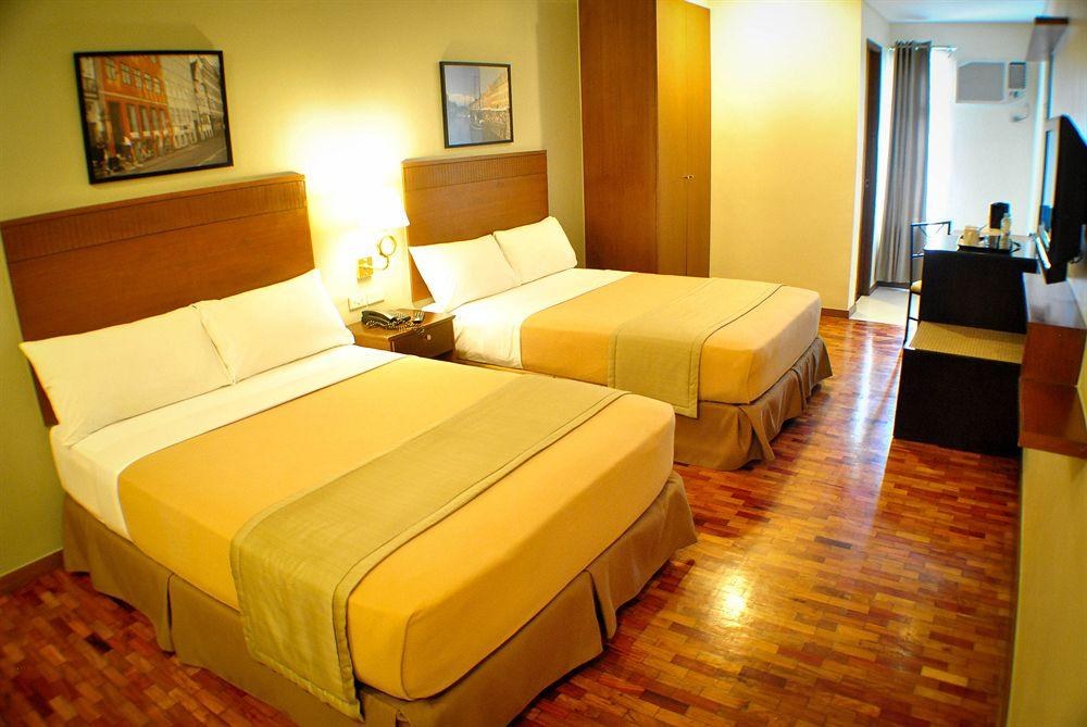 Fersal Hotel Kalayaan photo 2
