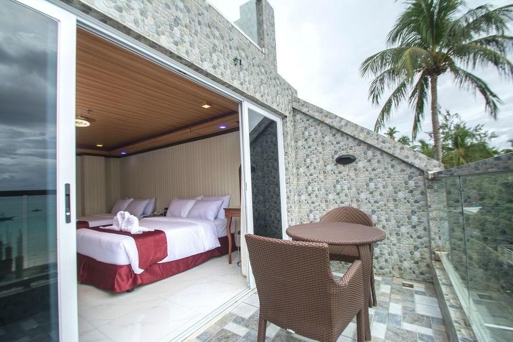 Diamond Water Edge Resort