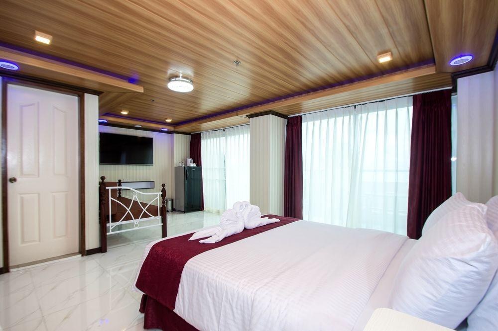 Diamond Water Edge Resort photo 4