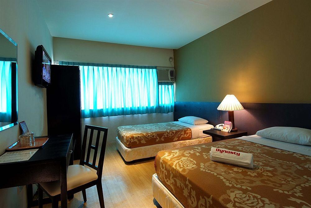 Dynasty Tourist Inn photo 2