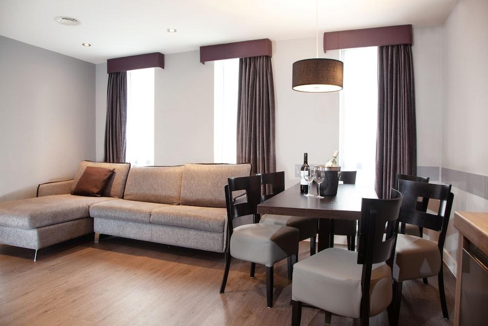 Epic Aparthotel - Duke Street photo 1