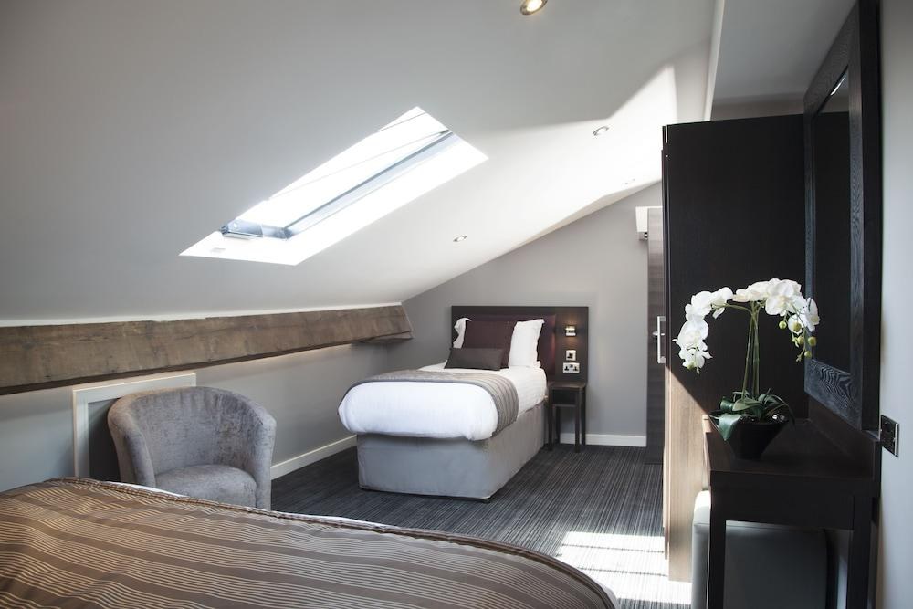 Epic Aparthotel - Duke Street photo 2