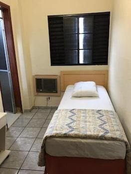 Hotel Colonial photo 2