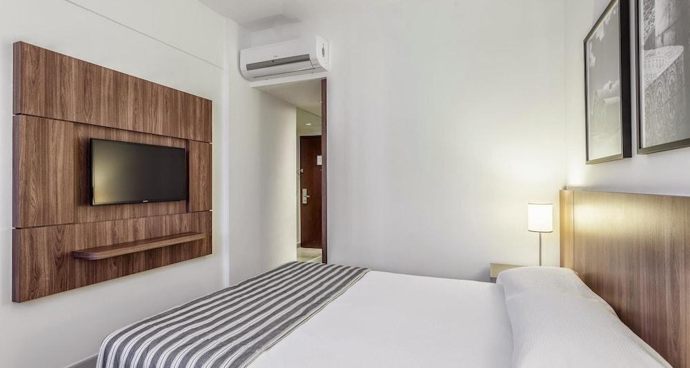 Hotel Vivenzo photo 4