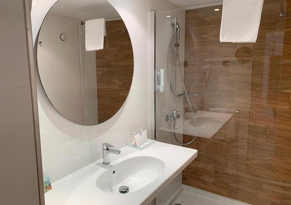 Intelier Rosella Hotel by Intelier Hotels & Suites photo 3
