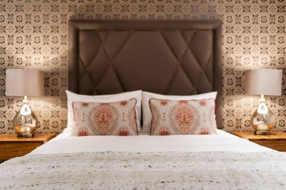 107 Dorpstraat Boutique Hotel