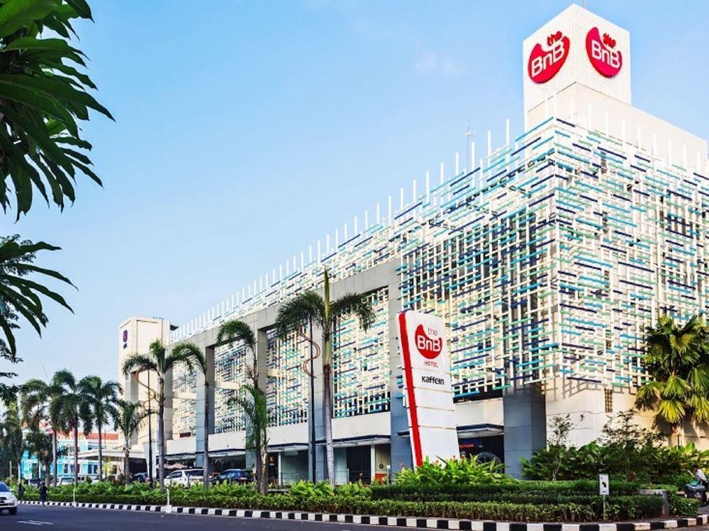 1O1 URBAN Jakarta Kelapa Gading (The BnB)