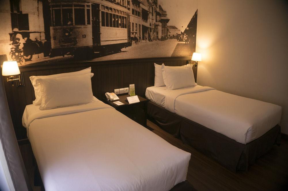 Varna Culture Hotel Soerabaia Surabaya photo 1