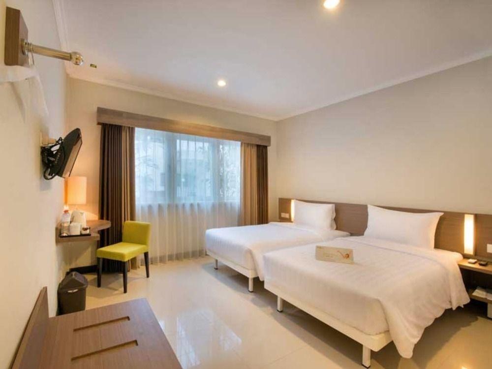Whiz Prime Hotel Darmo Harapan Surabaya photo 4