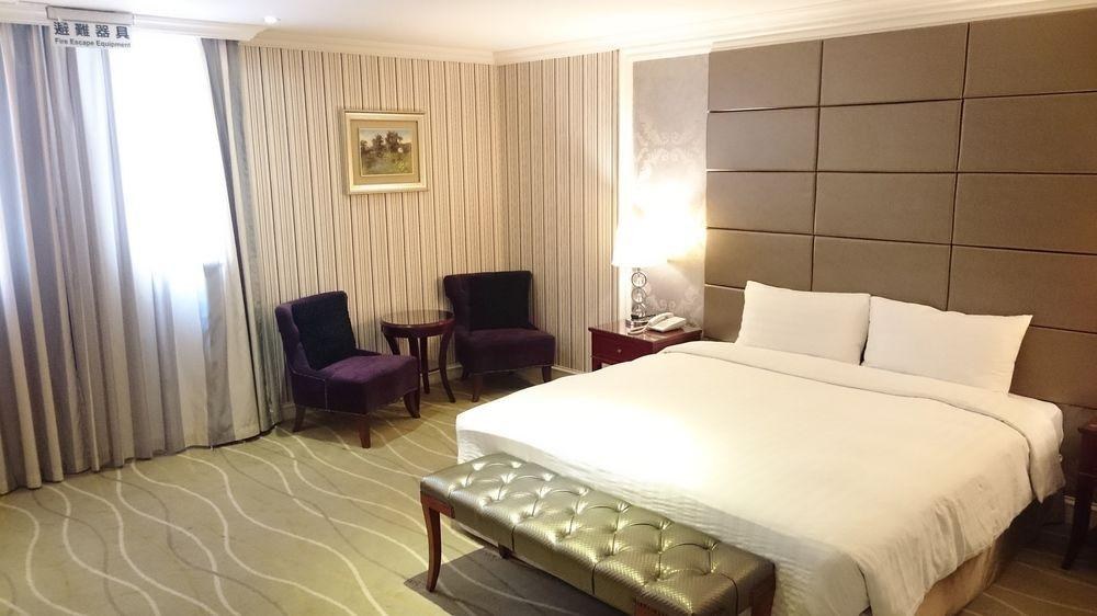 MRT Hotel photo 3