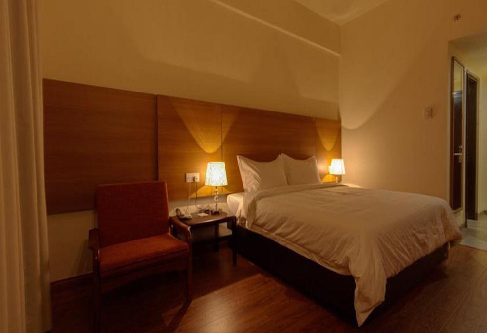 Swan Garden Hotel photo 4