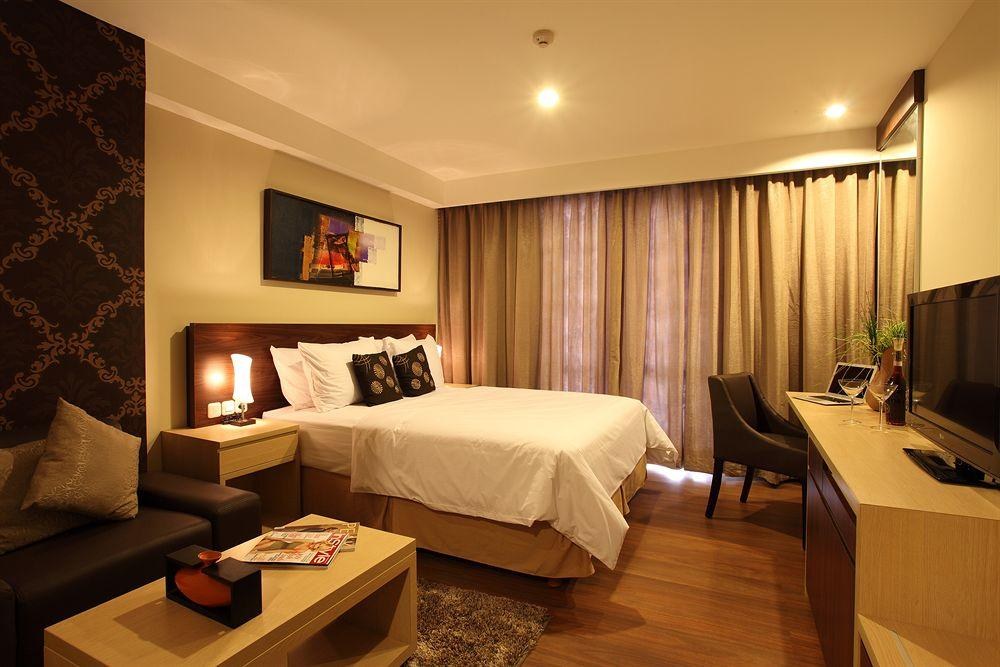 Avissa Suites photo 2