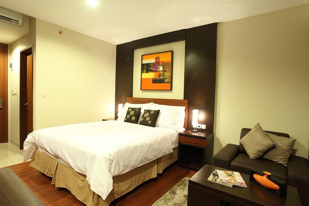 Avissa Suites photo 4