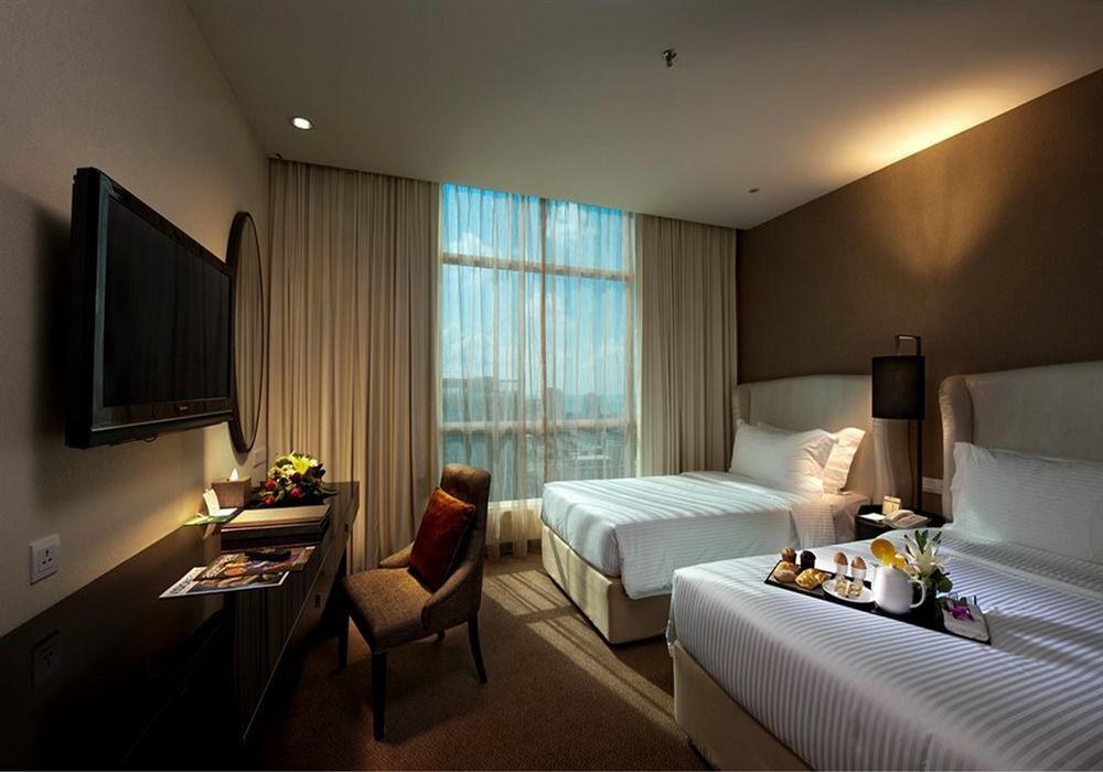 Hatten Hotel Melaka photo 1