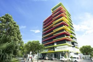 MaxOneHotels at Dharmahusada - Surabaya