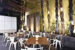 MaxOneHotels at Dharmahusada - Surabaya photo 2
