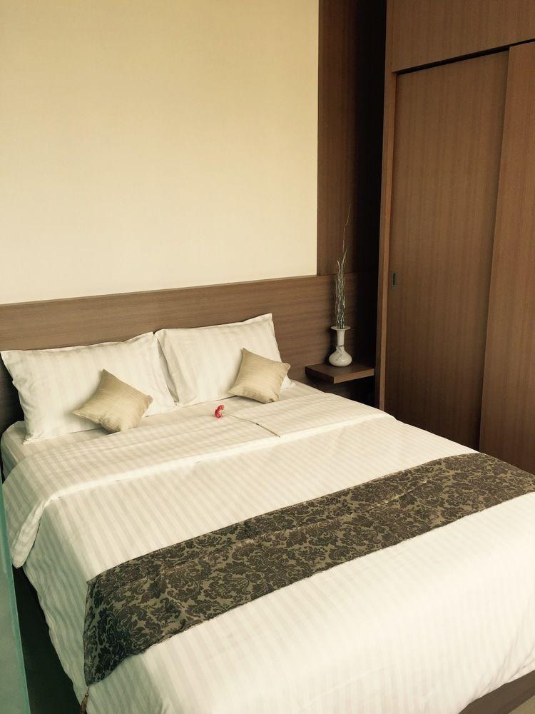 Residence 100 photo 3