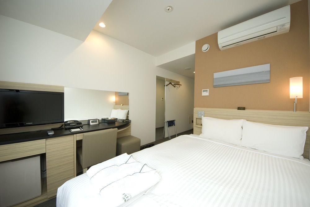 Sotetsu Fresa Inn Tokyo Kyobashi photo 2