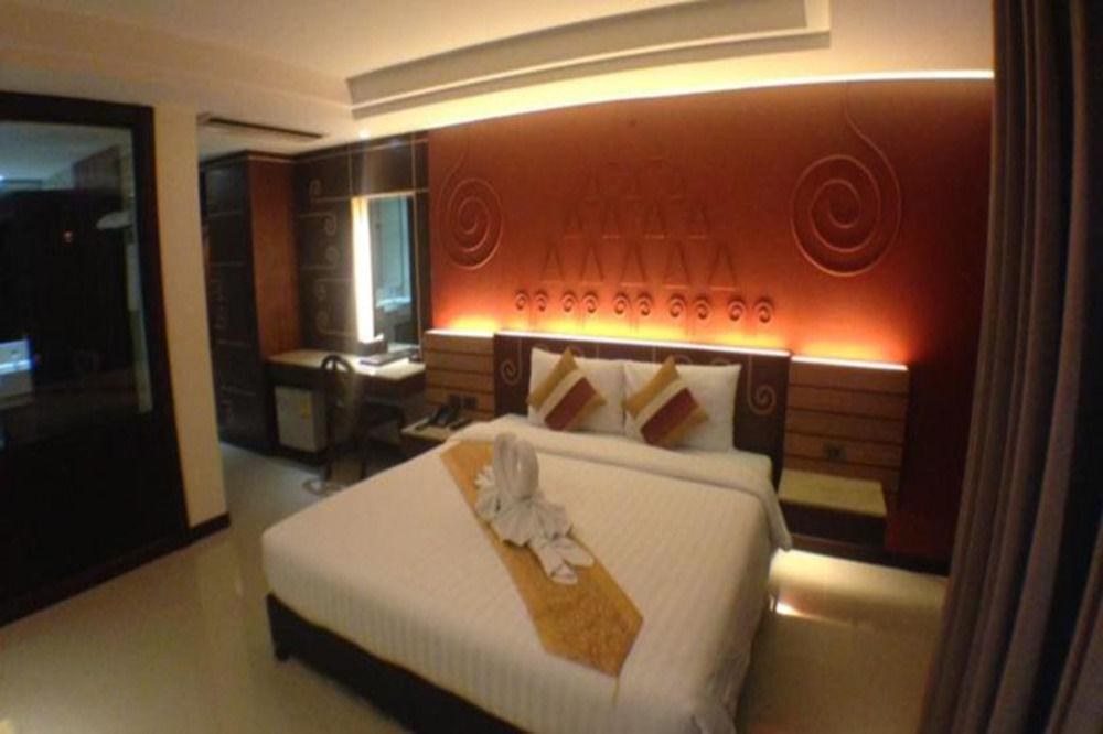 Bay Beach Resort Pattaya photo 4