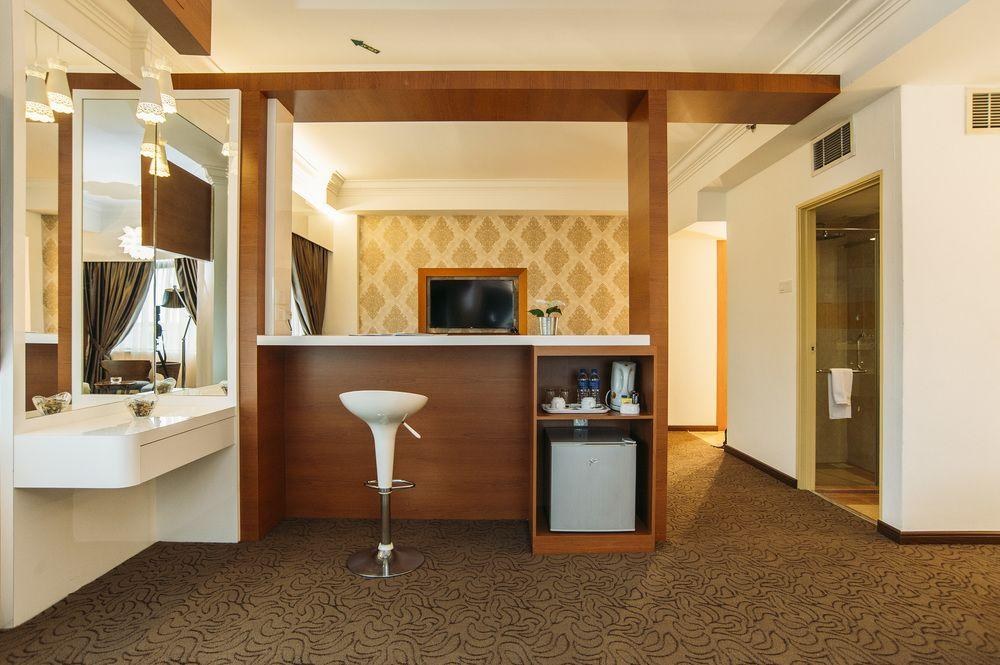 MITC Hotel photo 2