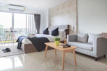 Q Space Residence photo 2