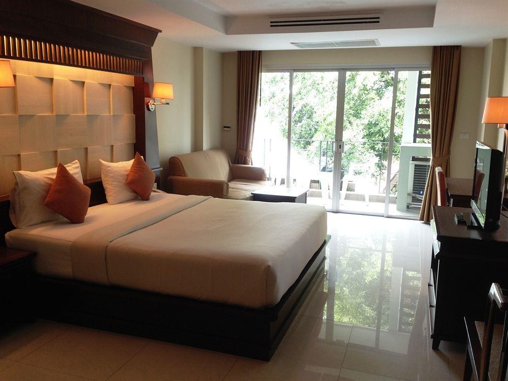 August Suites photo 2