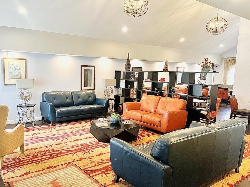 Tysons Corner Suites, A Baymont by Wyndham photo 1