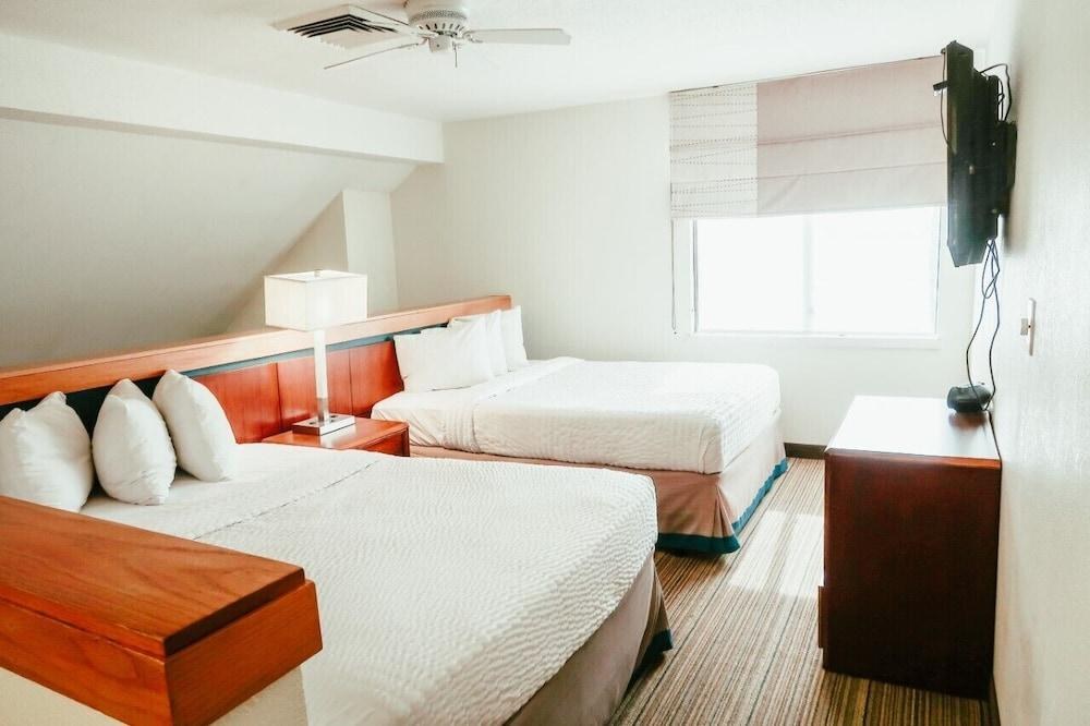 Tysons Corner Suites, A Baymont by Wyndham photo 4