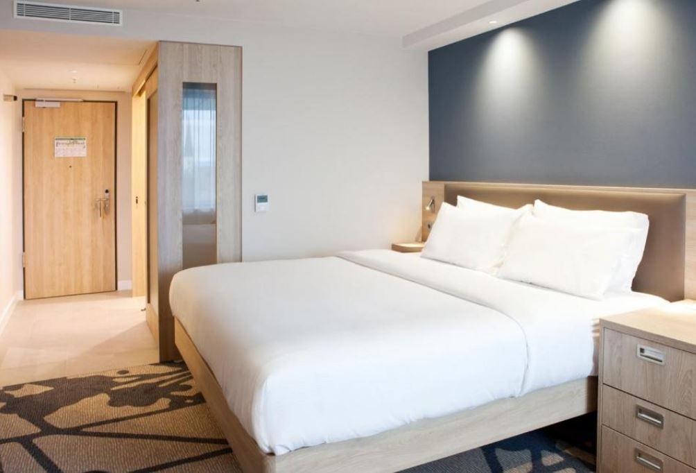 Hampton By Hilton Munich City Center East photo 1