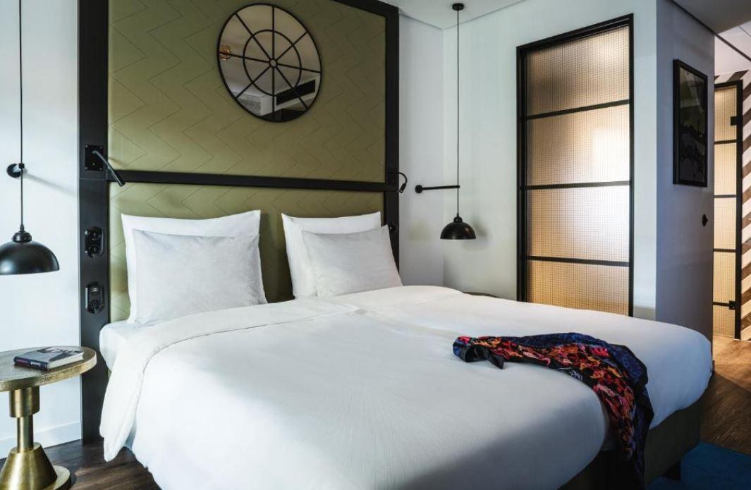 Ameron Munchen Motorworld photo 4