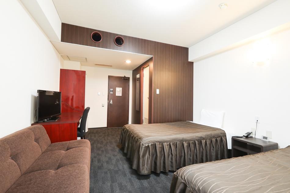 Osaka Corona Hotel photo 3