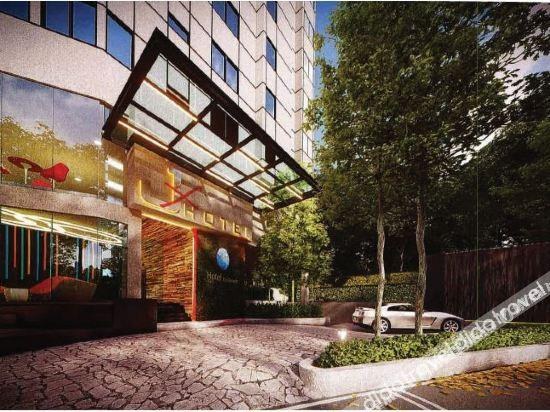 J-Hotel by Dorsett photo 1