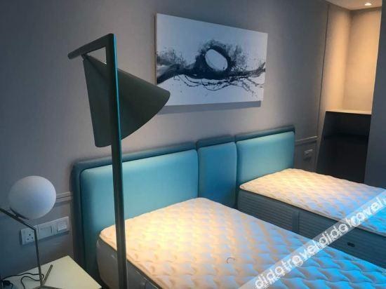 J-Hotel by Dorsett photo 2