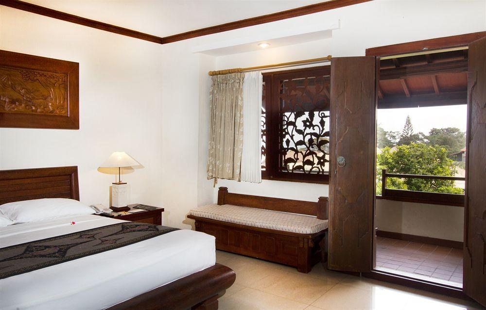 Grand Balisani Suites photo 1