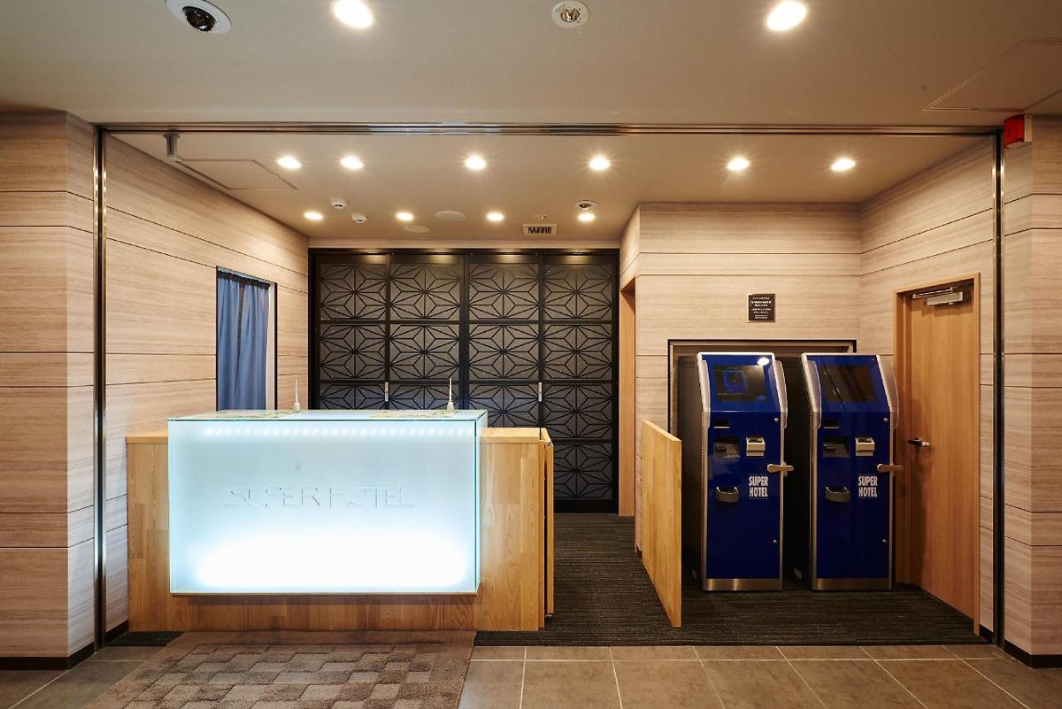 Super Hotel Namba Nipponbashi photo 4