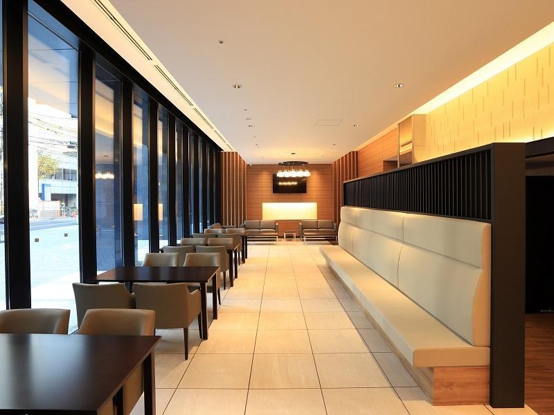 Smile Hotel Premium Osaka Hommachi photo 1