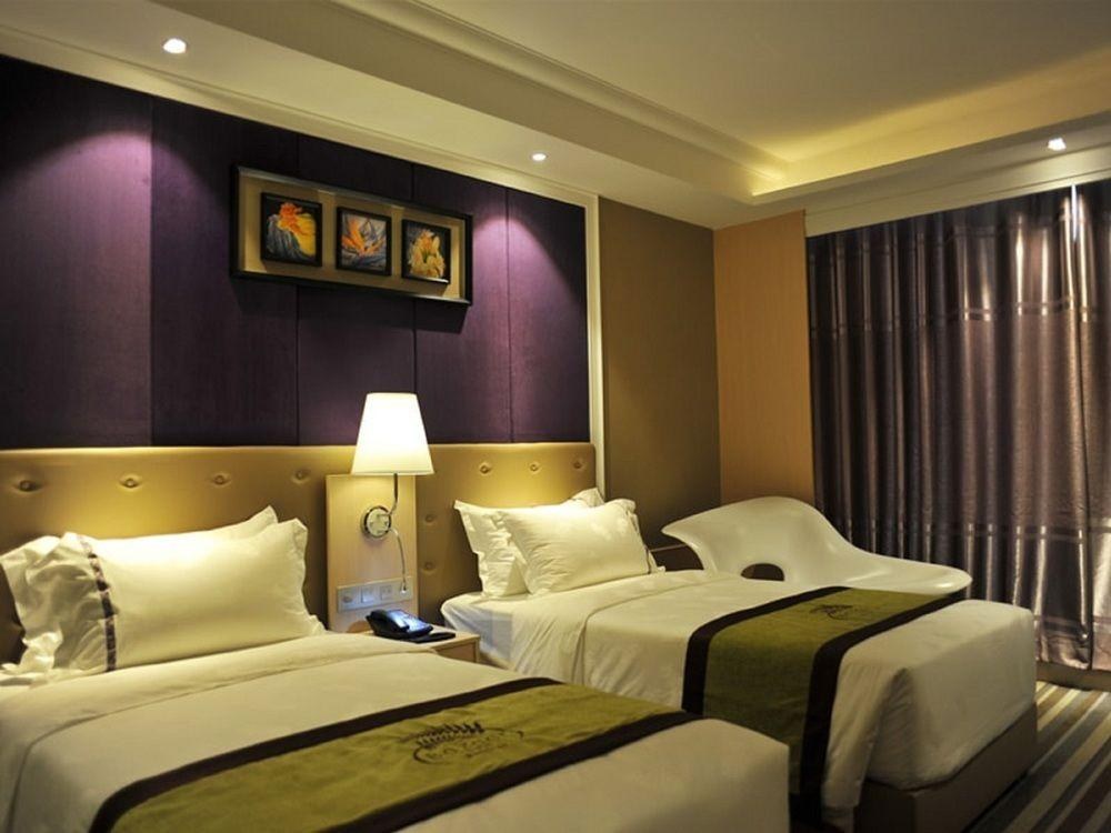 The Bazaar Hotel photo 3