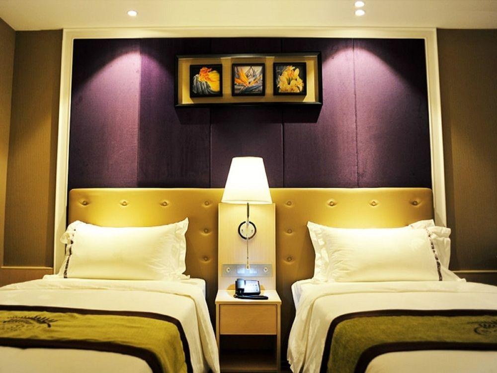 The Bazaar Hotel photo 4